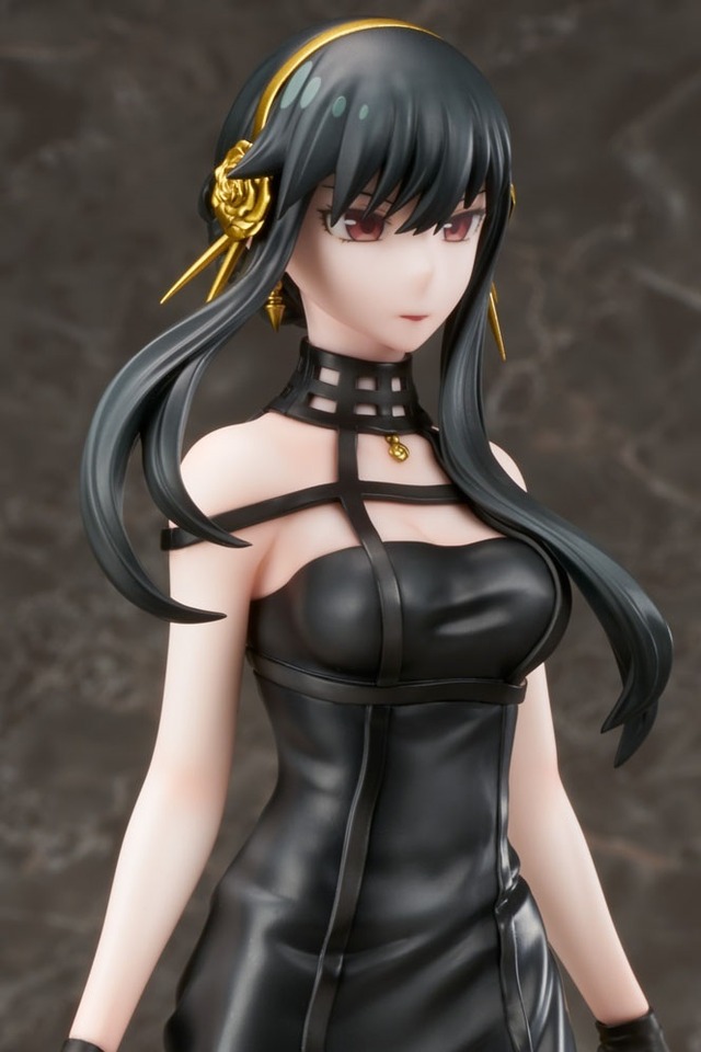 F:NEX「ヨル・フォージャー」（C）遠藤達哉/集英社・SPY×FAMILY製作委員会