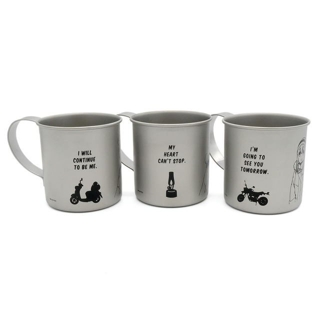 「なかよしキャンプ ステンレスマグ（なでしこ、リン、綾乃）」各1,760円（税込）（C）あfろ・芳文社／野外活動委員会