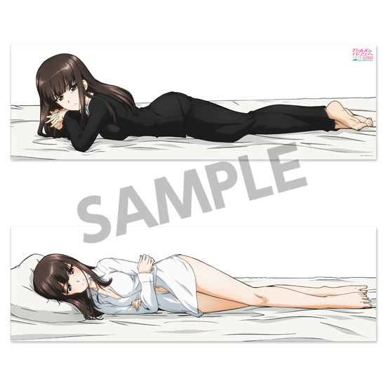 「ガールズ＆パンツァー 最終章 西住しほ 添い寝抱き枕カバー」13,200円（税込）（C）GIRLS und PANZER Finale Projekt
