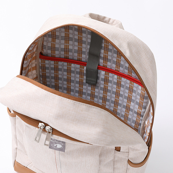 『夏目友人帳』バッグ 15,400円（税込）（C）緑川ゆき・白泉社／「夏目友人帳」製作委員会