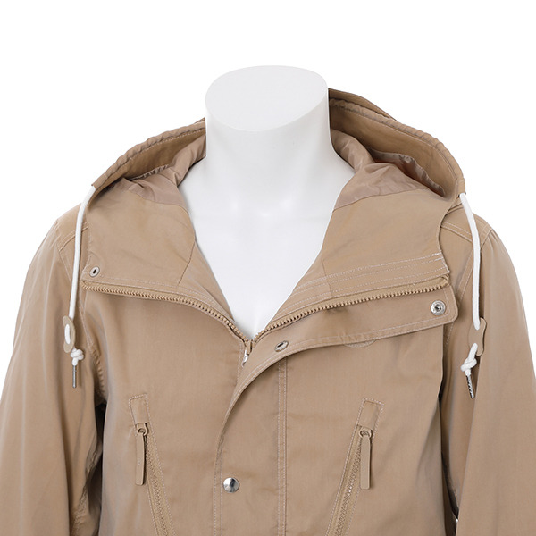 『夏目友人帳』アウター 22,000円（税込）（C）緑川ゆき・白泉社／「夏目友人帳」製作委員会