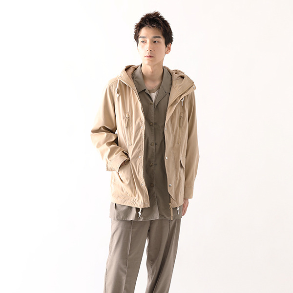 『夏目友人帳』アウター 22,000円（税込）（C）緑川ゆき・白泉社／「夏目友人帳」製作委員会