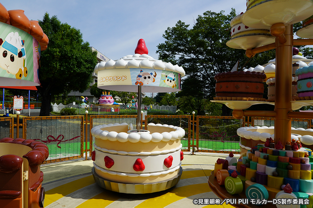 「PUI PUIモルカー×よみうりランド」コラボイベント スイーツカップ（C）見里朝希／PUI PUI モルカーDS製作委員会