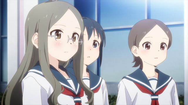 『ヤマノススメ Next Summit』第1話「ヤマノススメぷりくえる／1st season春」先行場面カット（C）しろ／アース・スターエンターテイメント／『ヤマノススメNext Summit』製作委員会