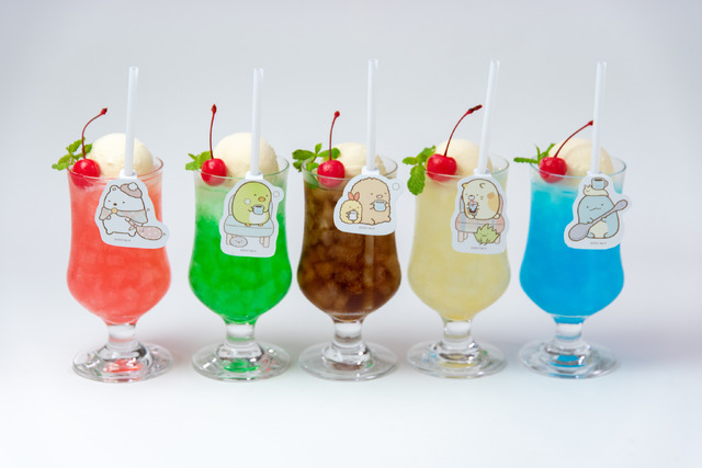丸福珈琲店×すみっコぐらしコラボフェア「すみっコのカラフルクリームソーダ」（C）2022 SAN-X CO., LTD. ALL RIGHTS RESERVED.