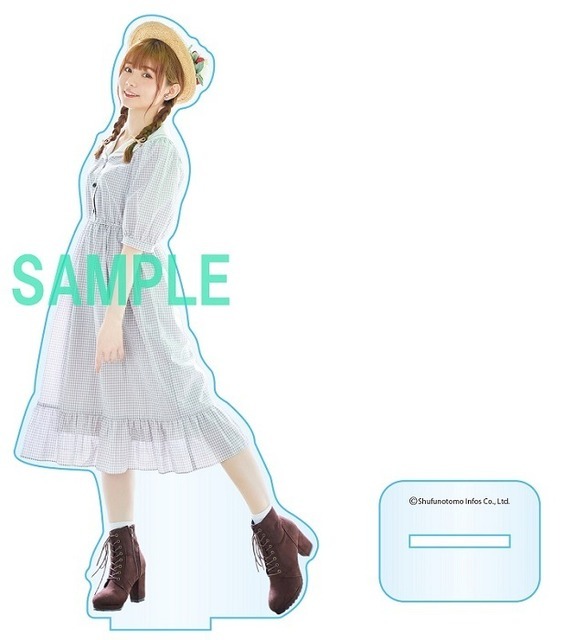 「諏訪ななかフォトブック すわわんだーらんど ～Happily ever after～」ゲーマーズ超限定版　アクリルフィギュア