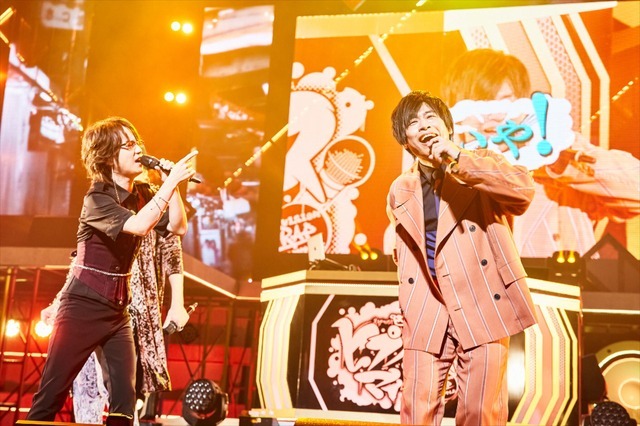 「ヒプノシスマイク -Division Rap Battle- 8th LIVE ≪CONNECT THE LINE≫」オオサカ・ディビジョン“どついたれ本舗”公演の様子（C）King Record Co., Ltd. All rights reserved.