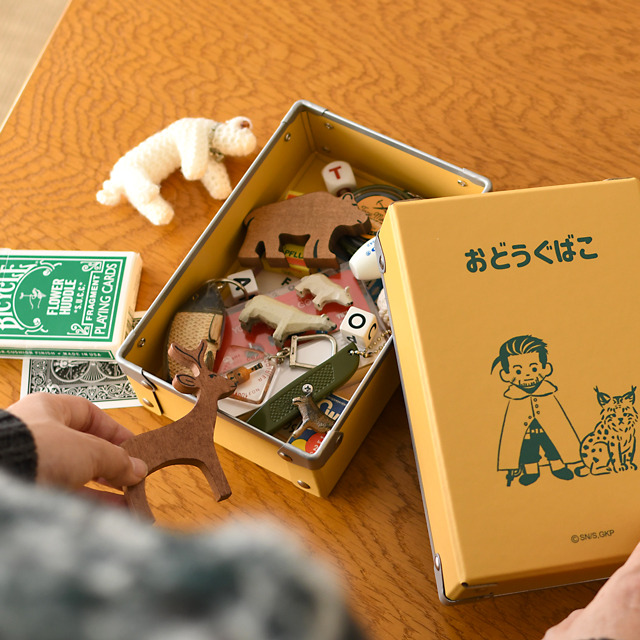 『ゴールデンカムイ』×「ビィズニィズ」コラボグッズ第2弾 お道具箱（全8種） （C）野田サトル／集英社・ゴールデンカムイ製作委員会