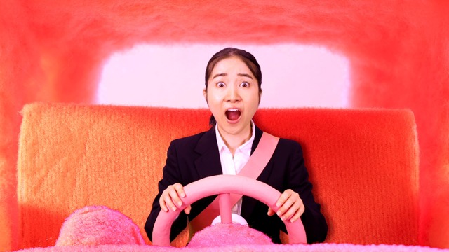 『PUI PUI モルカー DRIVING SCHOOL』PVカット（C)見里朝希／PUI PUI モルカーDS製作委員会