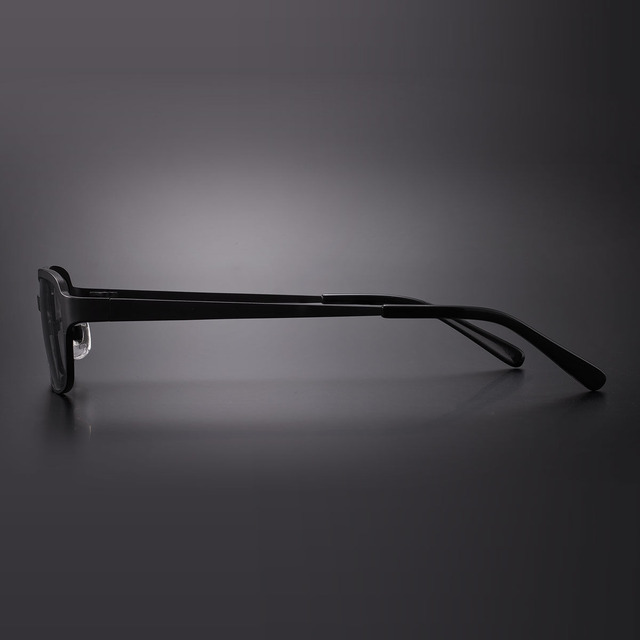 沖矢昴モデル「名探偵コナン 眼鏡コレクション」（C）青山剛昌／小学館