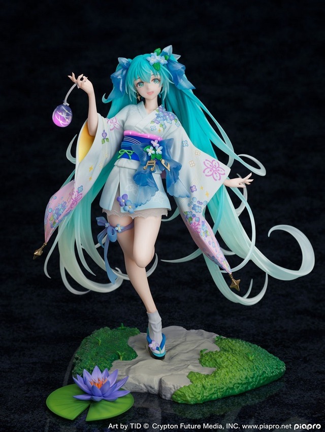 「初音ミク 真夏花火Ver. 1/7スケールフィギュア」32,780円（税込）Art by TID（C）Crypton Future Media,INC. www.piapro.net