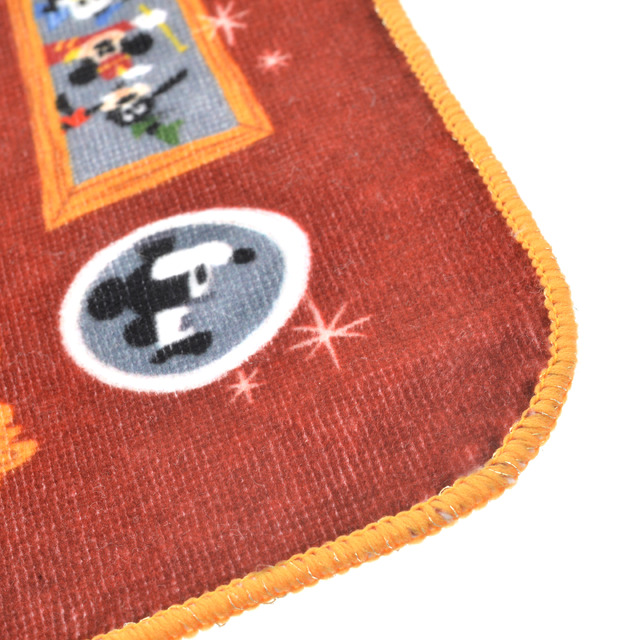 「ディズニーストア30周年記念グッズ」ミニタオル（C）Disney（C）Disney. Based on the “Winnie the Pooh” works by A.A. Milne and E.H. Shepard.