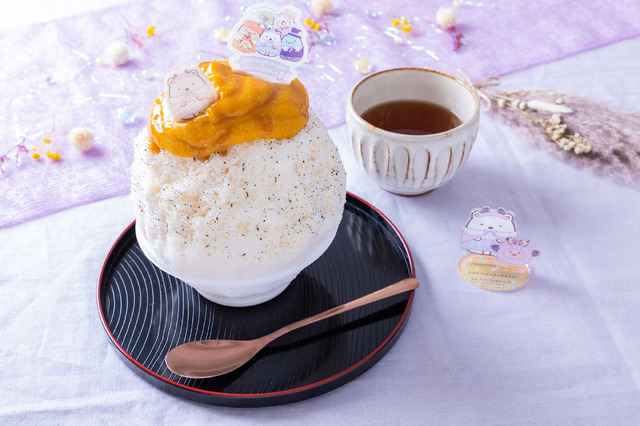 白熊堂 しろくま「かぼちゃソースのほうじ茶かきごおりセット」（C）2022 San-X Co., Ltd. All Rights Reserved.