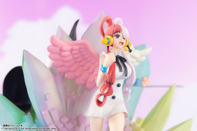 フィギュアーツZERO［超激戦］シャンクス＆ウタ -ONE PIECE FILM RED Ver.-（C）尾田栄一郎／2022「ワンピース」製作委員会