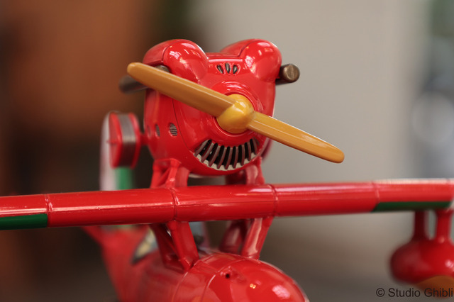 「紅の豚 ポルコごっこ サボイアS.21 (Porco Gocco SAVOIA S.21)」8,580円（税込）（C）Studio Ghibli
