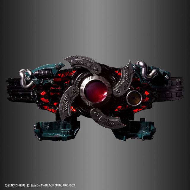 「CSM変身ベルト 世紀王サンドライバー」44,000円（税込／送料・手数料別途）（C）石森プロ・東映（C）「仮面ライダーBLACK SUN」PROJECT