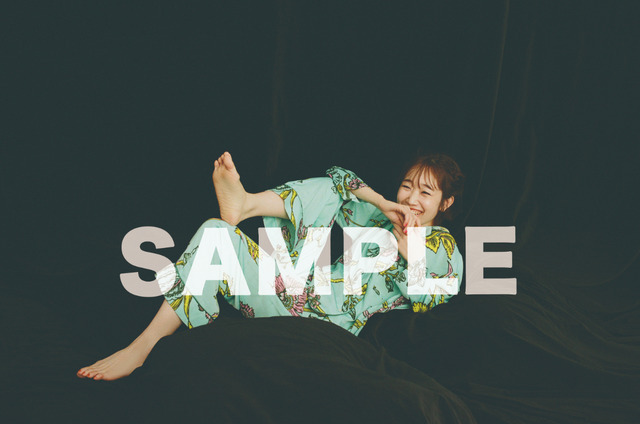 「田所あずさ写真集 余白」特典イメージ