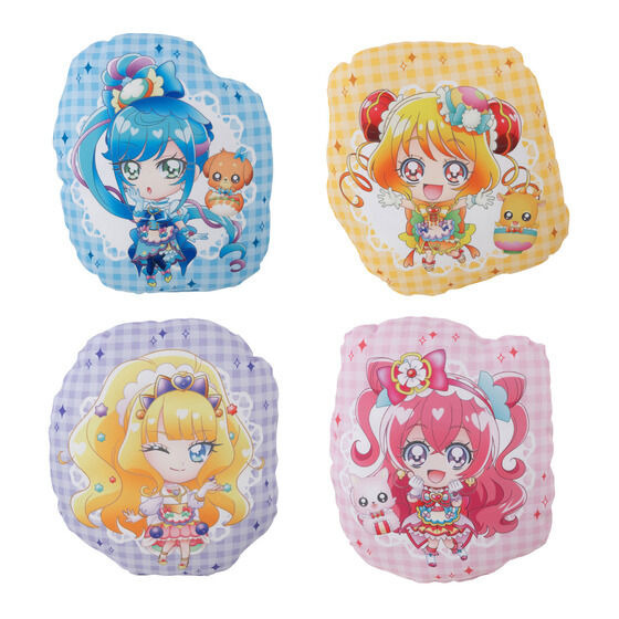 「光るダイカットクッション」各3,630円（税込）（C）ABC-A・東映アニメーション