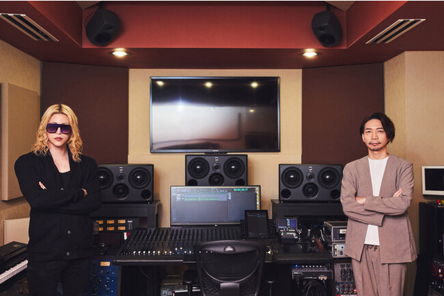 『君か、君以外か。君へ贈るローランドの言葉』ROLAND・諏訪部順一（C）Chihaya Kaminokawa