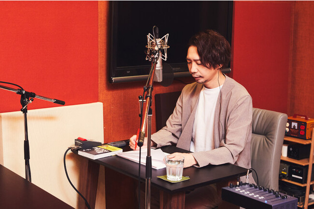 『君か、君以外か。君へ贈るローランドの言葉』諏訪部順一（C）Chihaya Kaminokawa