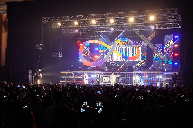 ヒプノシスマイク -Division Rap Battle- 8th LIVE ≪CONNECT THE LINE≫ to 麻天狼 公演初日オフィシャル写真 Photo by: 粂井健太（C）King Record Co., Ltd. All rights reserved.