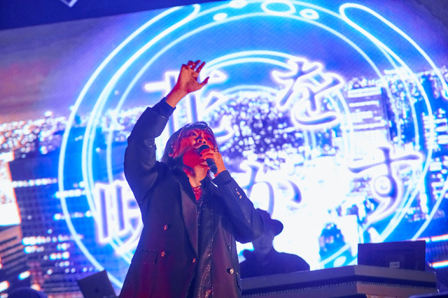 ヒプノシスマイク -Division Rap Battle- 8th LIVE ≪CONNECT THE LINE≫ to 麻天狼 DAY2オフィシャル写真 Photo by: 粂井健太（C）King Record Co., Ltd. All rights reserved.