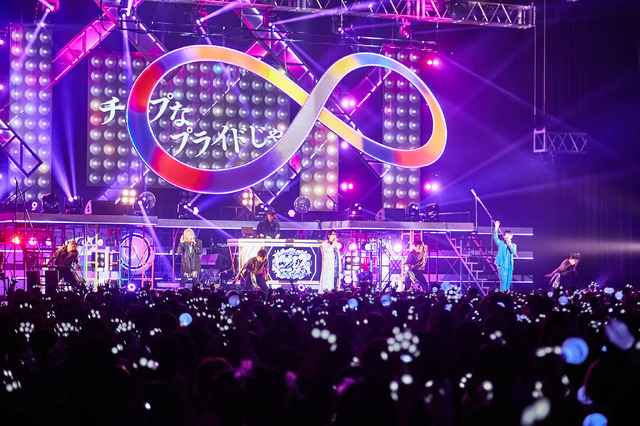 ヒプノシスマイク -Division Rap Battle- 8th LIVE ≪CONNECT THE LINE≫ to 麻天狼 DAY2オフィシャル写真 Photo by: 粂井健太（C）King Record Co., Ltd. All rights reserved.