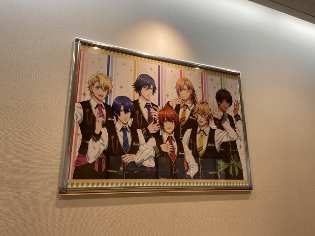 「ココス×劇場版 うたの☆プリンスさまっ♪ マジLOVEスターリッシュツアーズ　COCO'S Delicious Tours～アイドル達と美味なる旅へ～ キャンペーン」ココス中野店（C）UTA☆PRI-MOVIE ST PROJECT