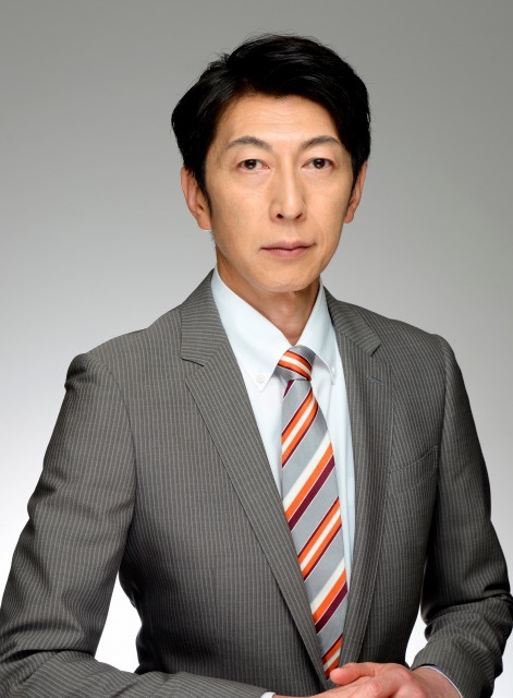 篠井英介さん