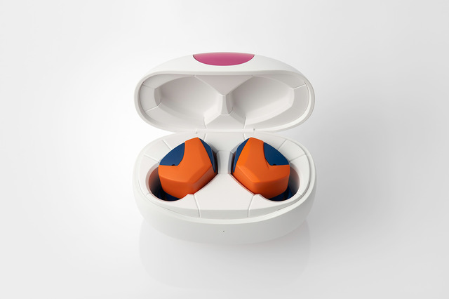 「ドラゴンボールZ × final完全ワイヤレスイヤホン 悟空モデル」19,800円（税込）(C)バードスタジオ／集英社・東映アニメーション