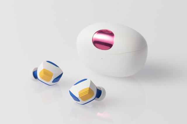 「ドラゴンボールZ × final完全ワイヤレスイヤホン ベジータモデル」19,800円（税込）(C)バードスタジオ／集英社・東映アニメーション