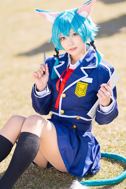 シノン（制服ver.）『ソードアート・オンライン』／モデル：東雲 氷（@kri_cos）、撮影：乃木章