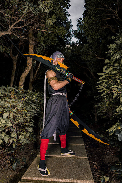 宇髄天元『鬼滅の刃』／AKIHITO（@AkihitoAll）、撮影：乃木章