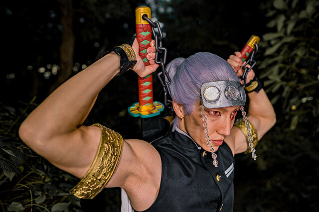 宇髄天元『鬼滅の刃』／AKIHITO（@AkihitoAll）、撮影：乃木章