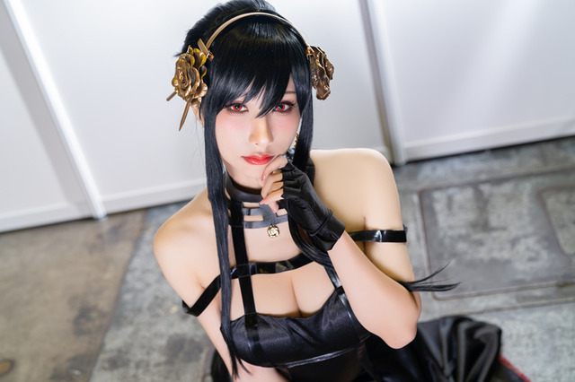 ヨル・フォージャー『SPY×FAMILY』／HaneAme（@haneame_cos）、撮影：乃木章