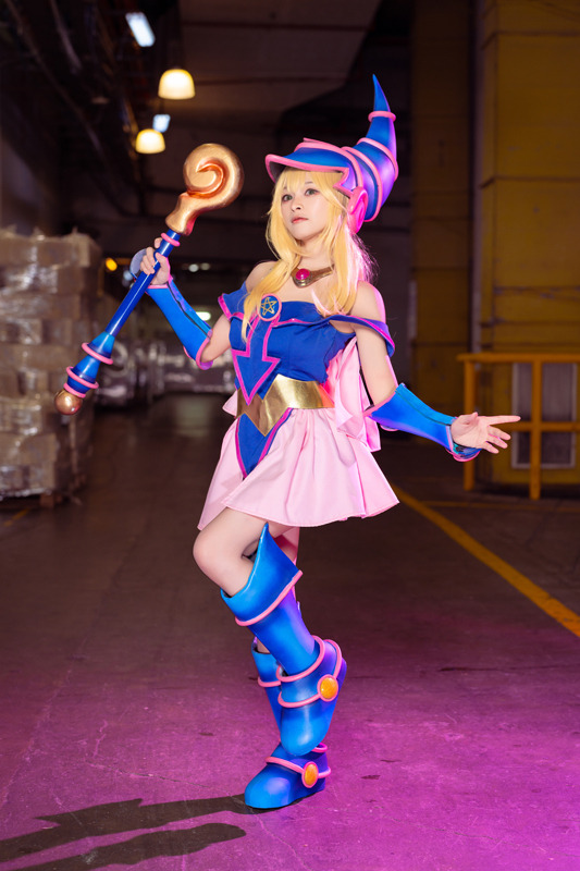 ブラック・マジシャン・ガール『遊☆戯☆王』／Miho（@mingmiho）、撮影：乃木章