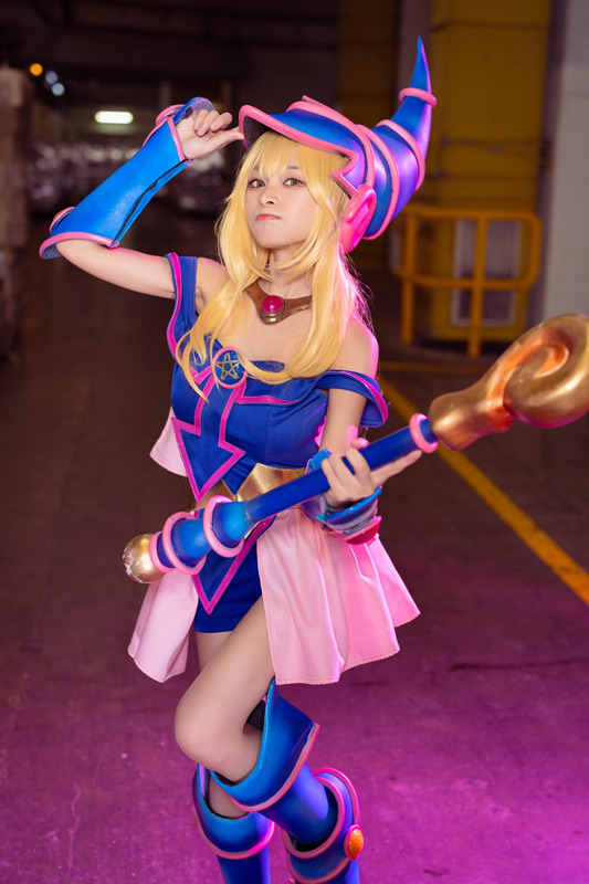 ブラック・マジシャン・ガール『遊☆戯☆王』／Miho（@mingmiho）、撮影：乃木章