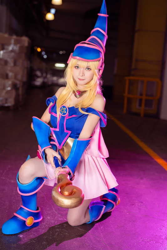 ブラック・マジシャン・ガール『遊☆戯☆王』／Miho（@mingmiho）、撮影：乃木章