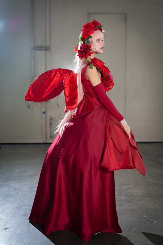 ベル『竜とそばかすの姫』／Caress（Twitter：@charechii）、撮影：乃木章