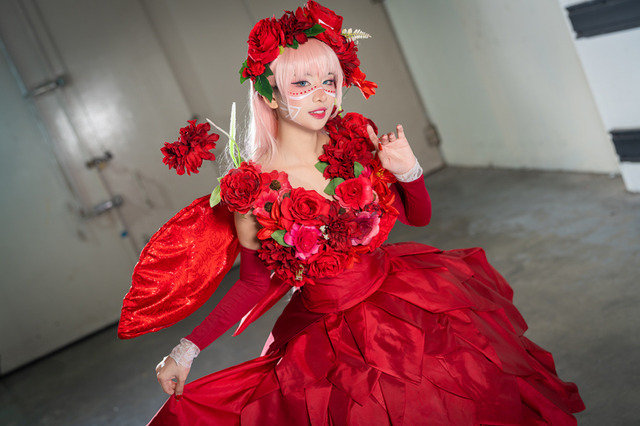 ベル『竜とそばかすの姫』／Caress（Twitter：@charechii）、撮影：乃木章