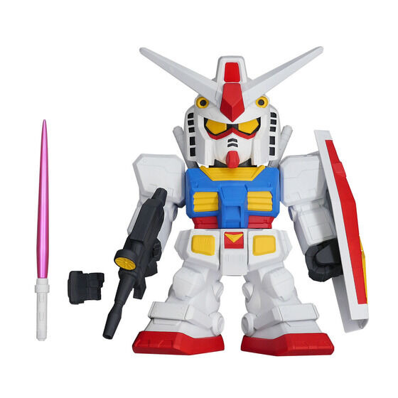 「ジャンボソフビフィギュアSD　RX-78-2ガンダムーSDガンダムー」16,500円（税込）（C）創通・サンライズ