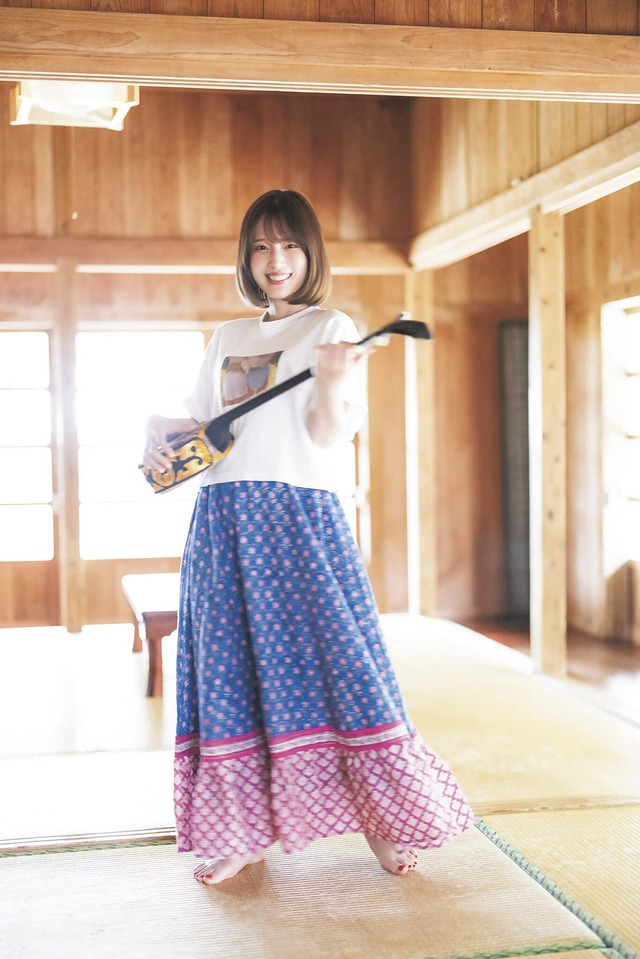 内田真礼1stフォトブック「まあやドキ(仮)」2,750円（税込）／Amazon商品ページより