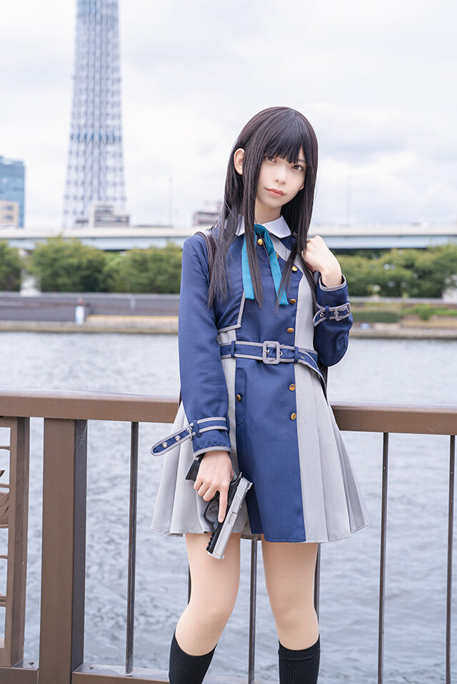 井ノ上たきな『リコリス・リコイル』／モデル：ゆき、撮影：tama