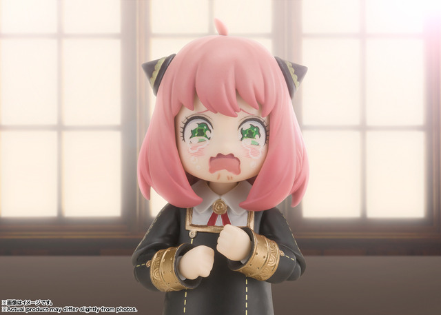 S.H.Figuarts「アーニャ・フォージャー -せいふくばーじょん-」（C）遠藤達哉／集英社・SPY×FAMILY製作委員会