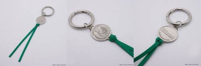 「TIGER & BUNNY２×kitson コラボ チャーム」鏑木・T・虎徹（C）BNP/T&B2 PARTNERS