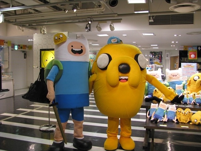 TM (C)2015 Cartoon Network.