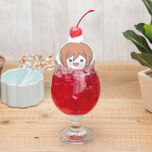 MEIKOのクランベリーフロート 990円（税込）