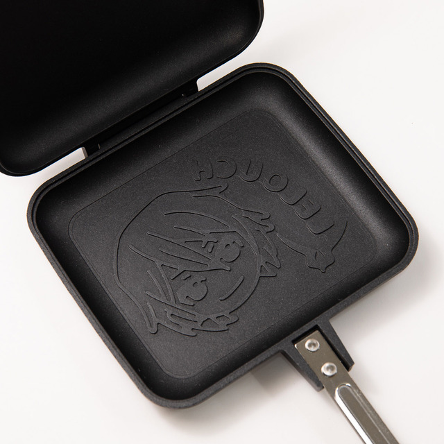 「コードギアス 反逆のルルーシュ ホットサンドメーカー」6,500円（税込）（C）SUNRISE／PROJECT L-GEASS　Character Design（C）2006-2017 CLAMP・ST