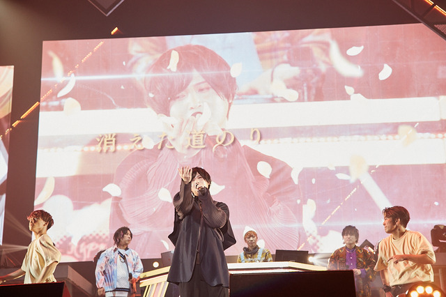 「ヒプノシスマイク -Division Rap Battle- 8th LIVE ≪CONNECT THE LINE≫ to Fling Posse」公演DAY1オフィシャル写真 Photo by: 粂井健太（C）King Record Co., Ltd. All rights reserved.