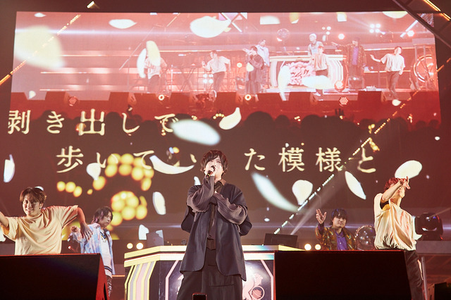 「ヒプノシスマイク -Division Rap Battle- 8th LIVE ≪CONNECT THE LINE≫ to Fling Posse」公演DAY1オフィシャル写真 Photo by: 粂井健太（C）King Record Co., Ltd. All rights reserved.